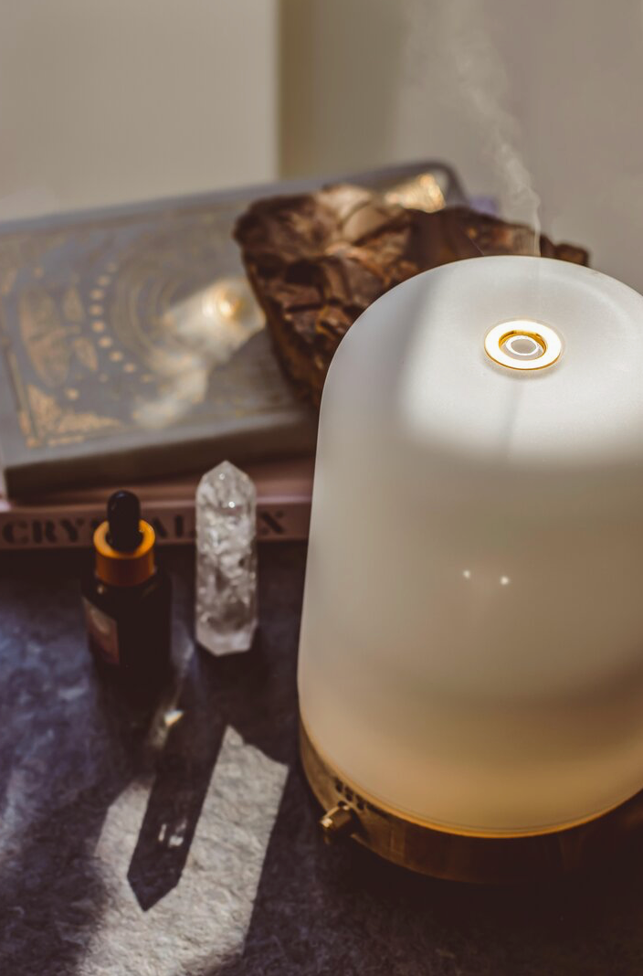 Frosted Glass & Bamboo Aroma Diffuser – 400ml | Elegant Mist